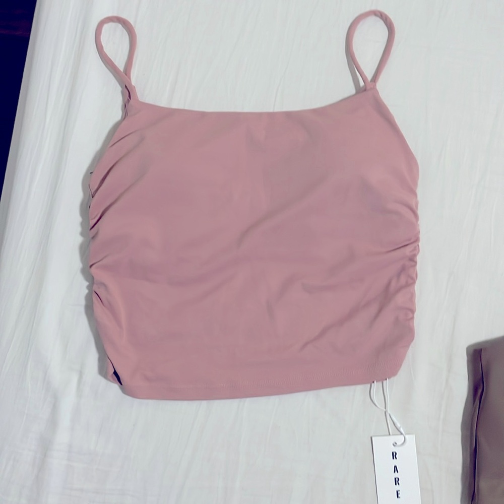 Workout top rare fit